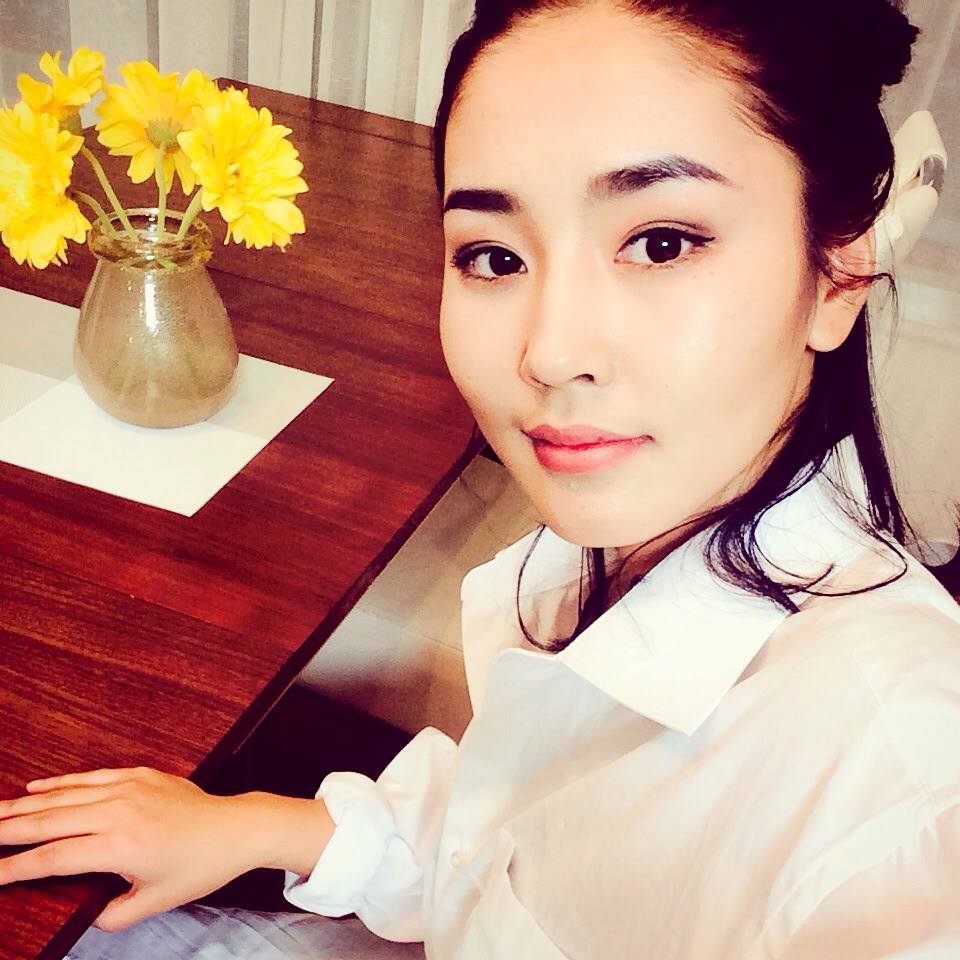 Дуучин Улаанцэцэгийн шинэ уран бүтээл “Тэмүүлэл” дууны клип